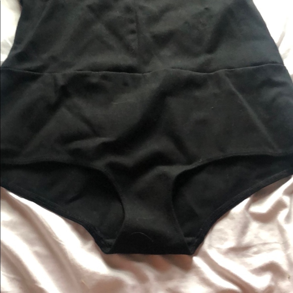 Babaton sexy bodysuit - Picture 5 of 5